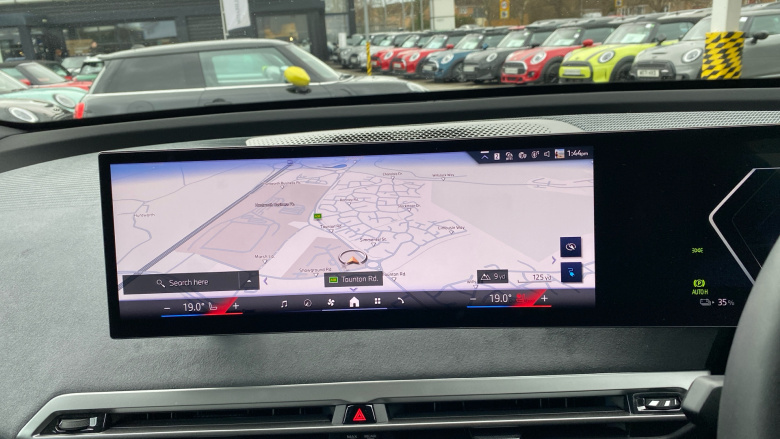 BMW iX 300kW xDrive45 M Sport 101kWh 5dr Auto [Pro Pack] Electric Estate